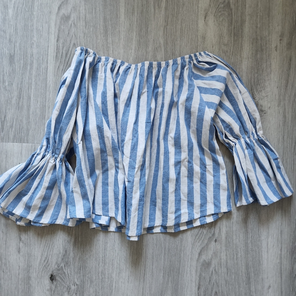 Off Shoulder Top - image 4